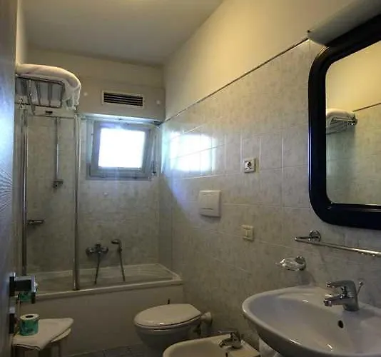 Otel Giulio Cesare 3*